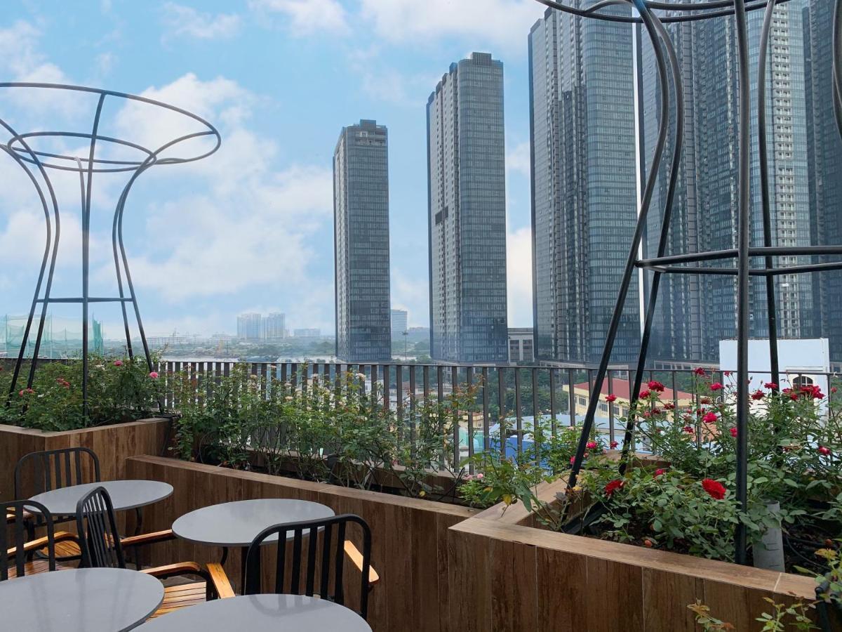 Hotel The Bloom Pham Viet Chanh - Modern Living Space In Saigon - A Choice For Western Travelers 4*